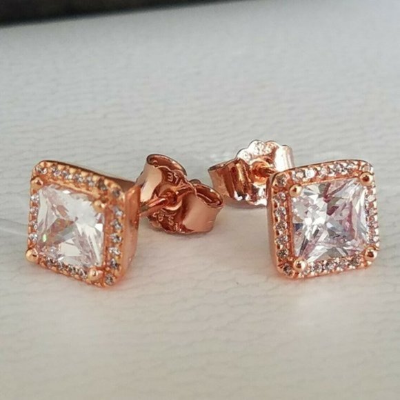 🔔Pandora Square Sparkle Halo Stud Earrings - Picture 2 of 4
